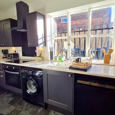 Speedy's - Cyanacottages 別荘