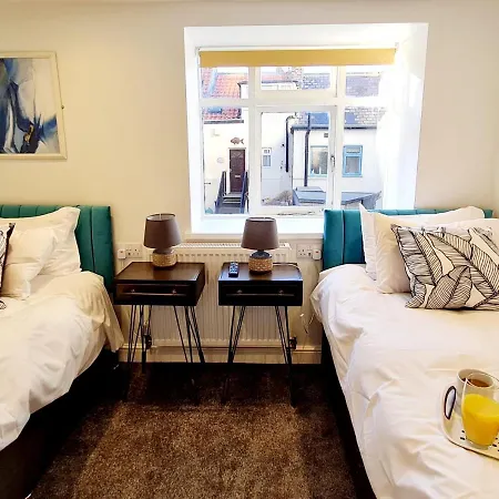 Speedy's - Cyanacottages Whitby