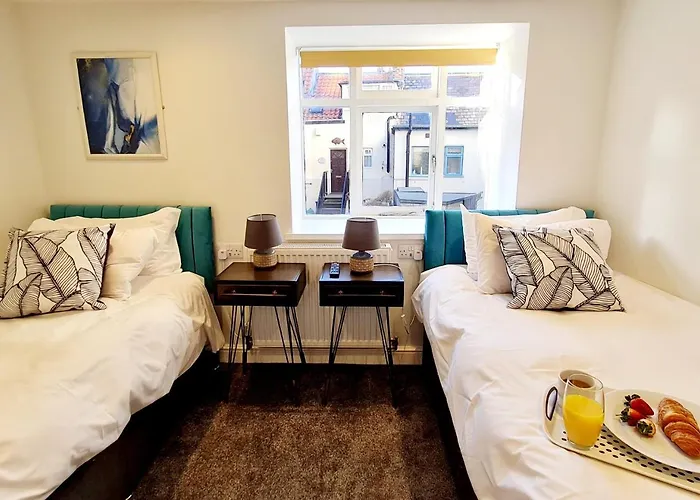 Speedy's - Cyanacottages Whitby